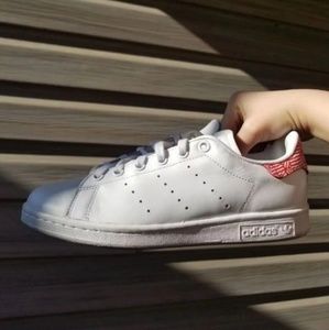 Stan Smiths